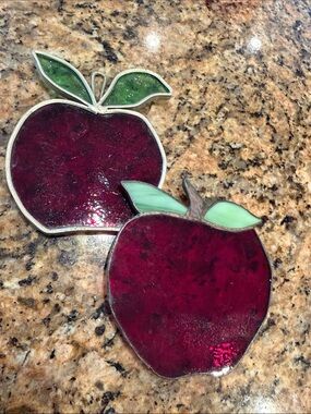 Stained glass Apples - loops for hanging - farmers market, fall decor, classroom